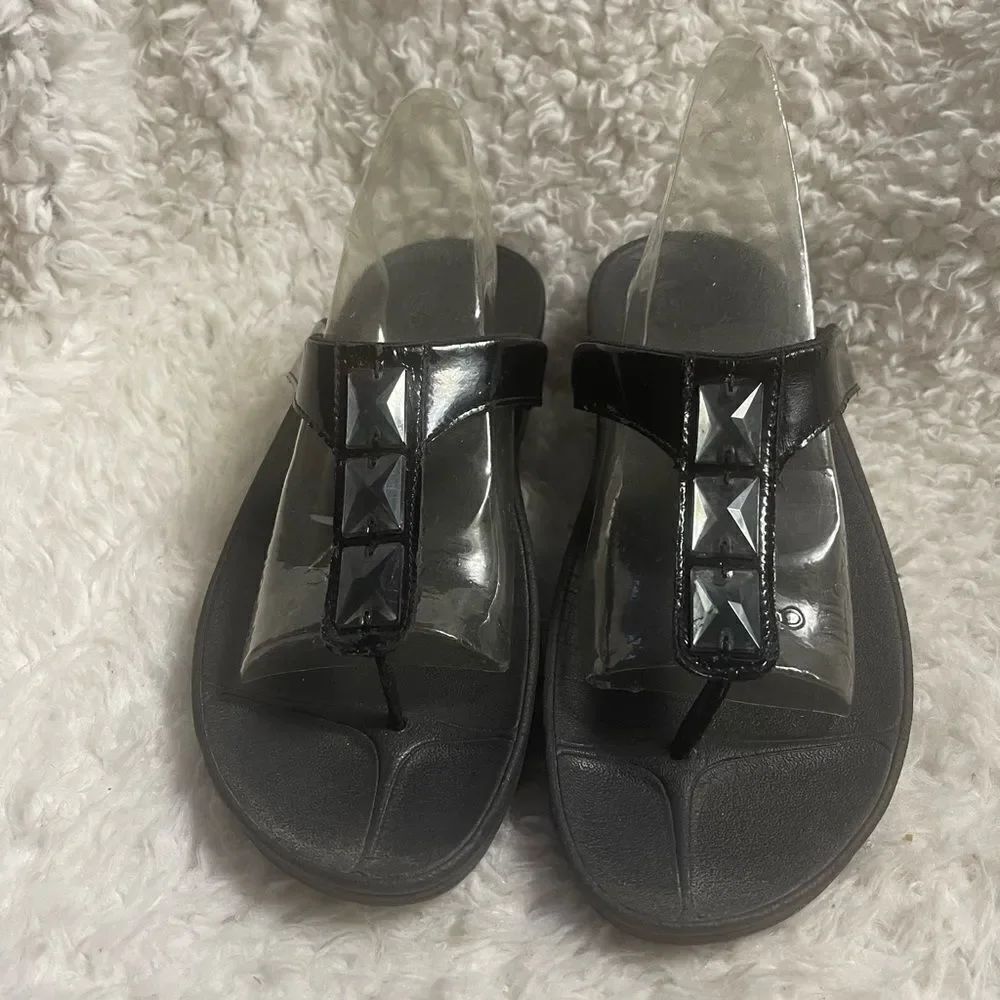 Fitflop black synthetic Black patent Studded wedge Sandals SZ11